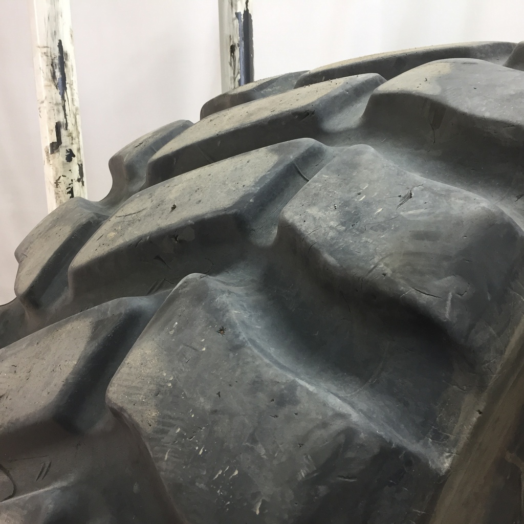 29.5/R25 Goodyear Farm TL3A+ E-3/G-3/L-3 216 A2 80%