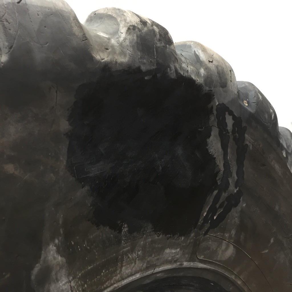 29.5/R25 Goodyear Farm TL3A+ E-3/G-3/L-3 216 A2 80%