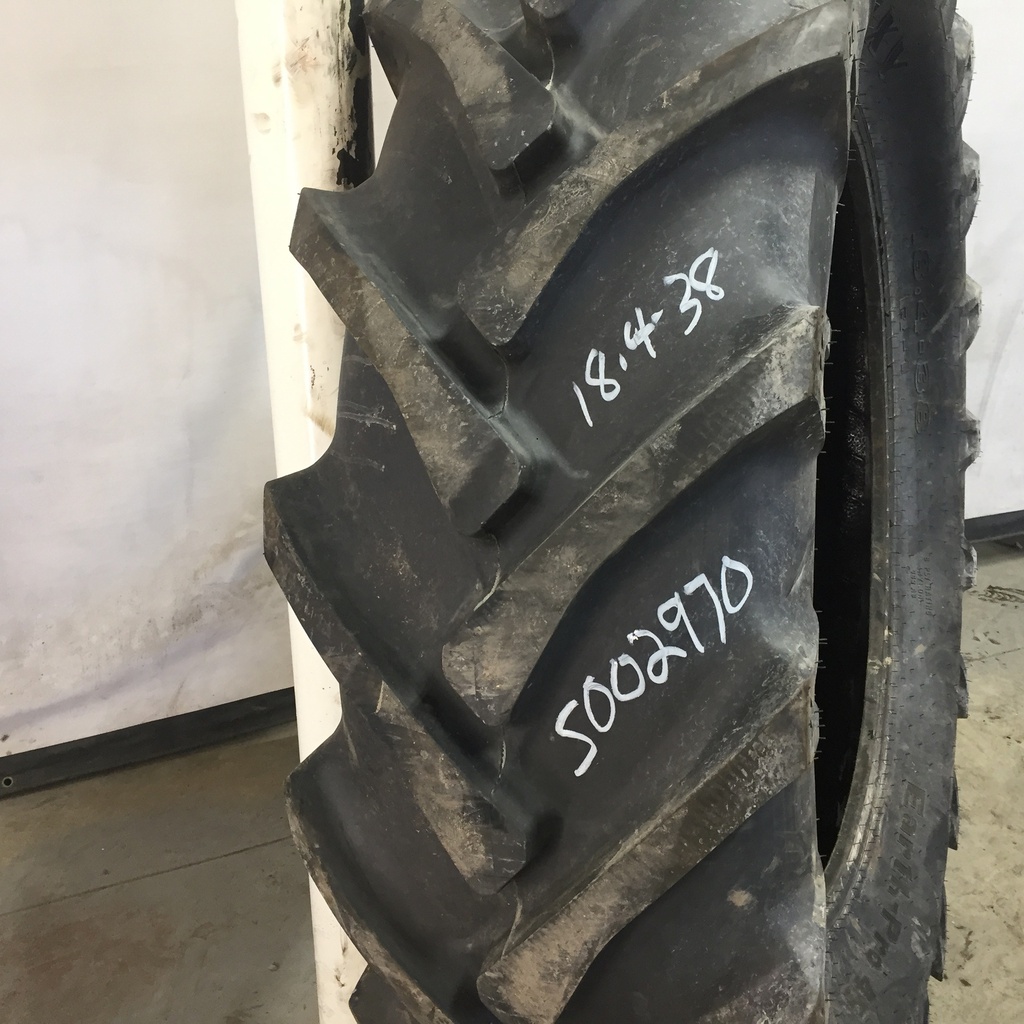 18.4/-38 Galaxy Earth Pro R-1 143 A8, D (8 Ply) 99%