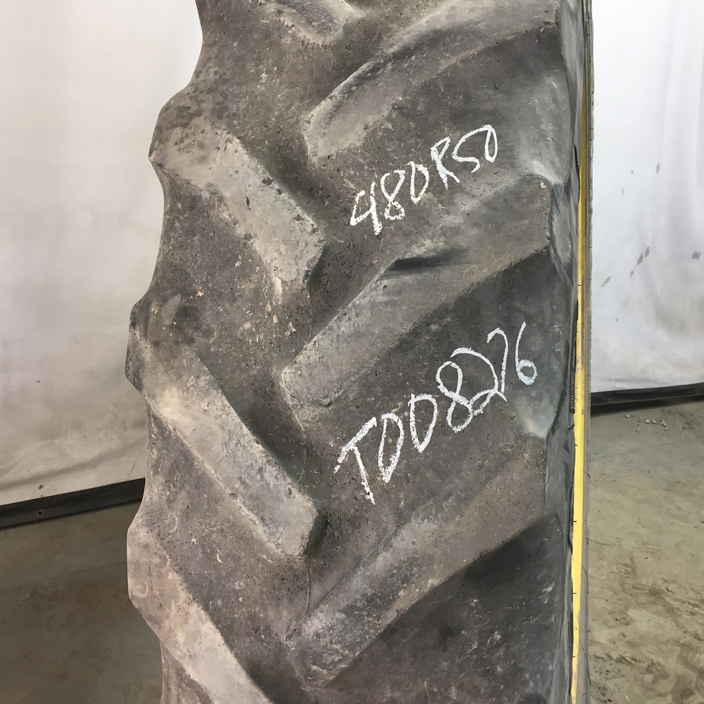 480/80R50 Goodyear Farm DT800 Super Traction R-1W on John Deere Yellow 12-Hole Stub Disc 40%