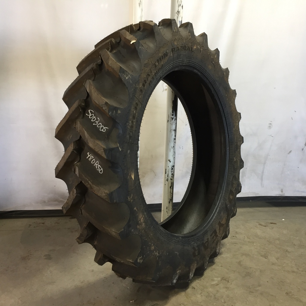 480/80R50 Goodyear Farm DT800 Super Traction R-1W 159 B 99%