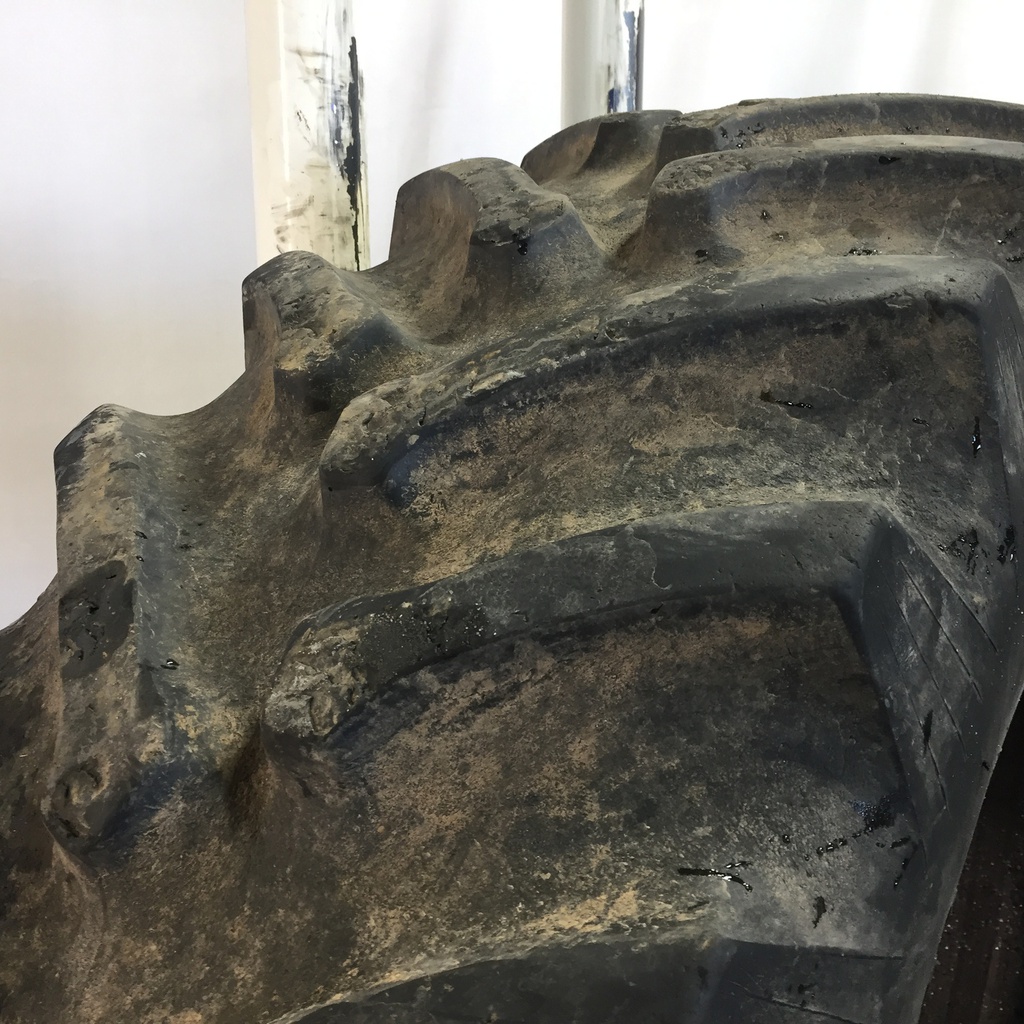 20.8/R42 Titan Farm Hi Traction Lug Radial R-1 155 B 80%