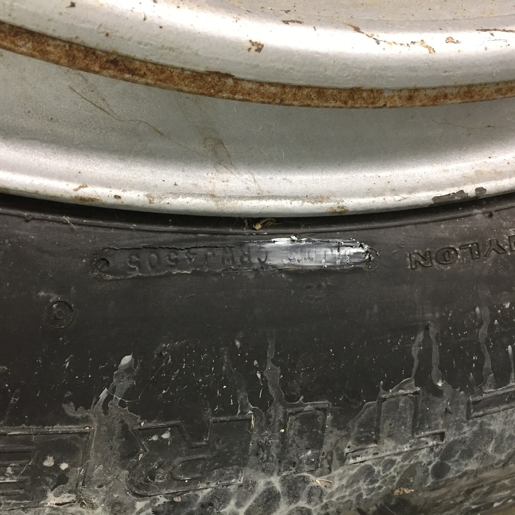 73/44.00-32 Goodyear Farm Super Terra Grip XT HF-3 175 B 80%