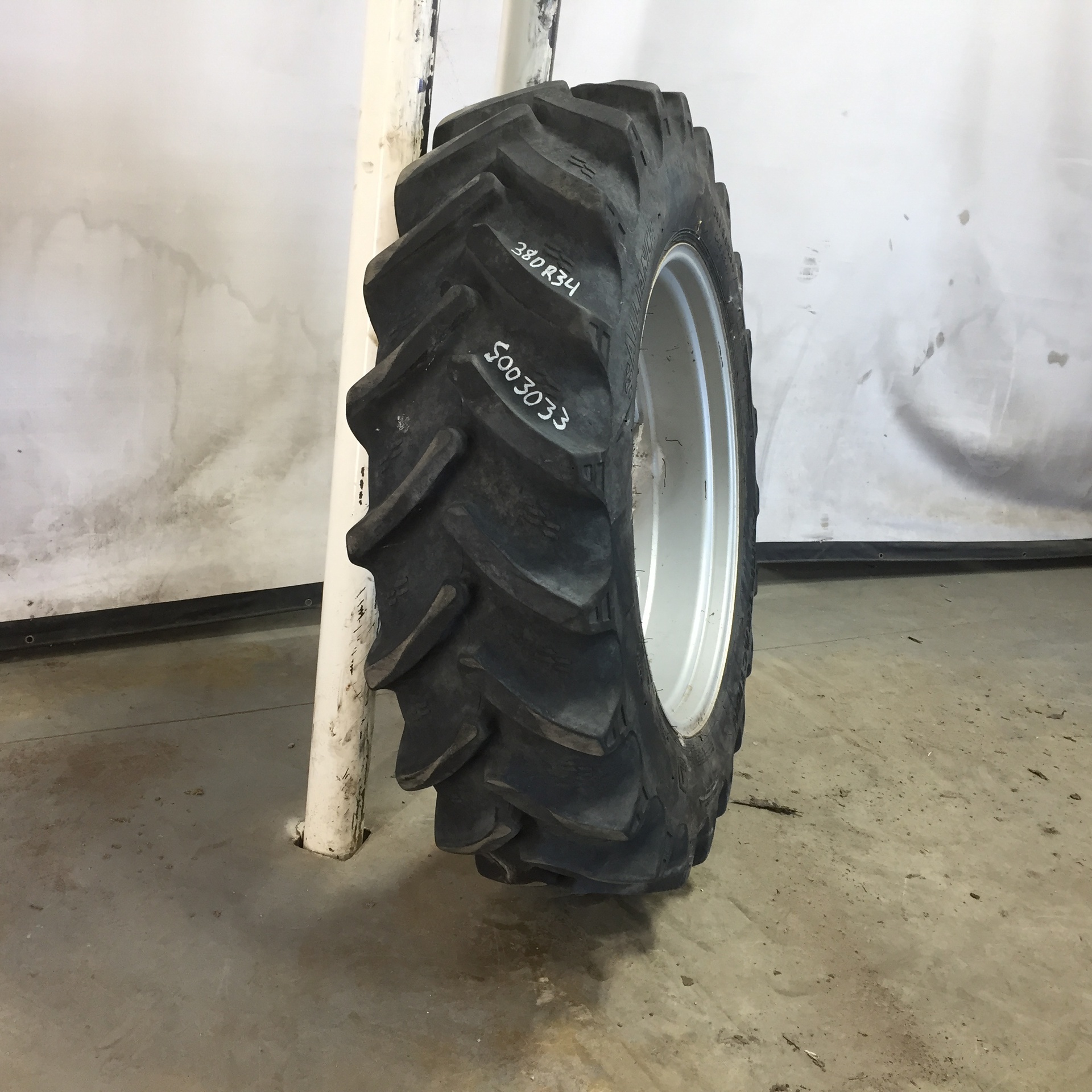 Used380/85R34 Alliance 385 Agristar(Agri Traction) R-1W Agricultural ...