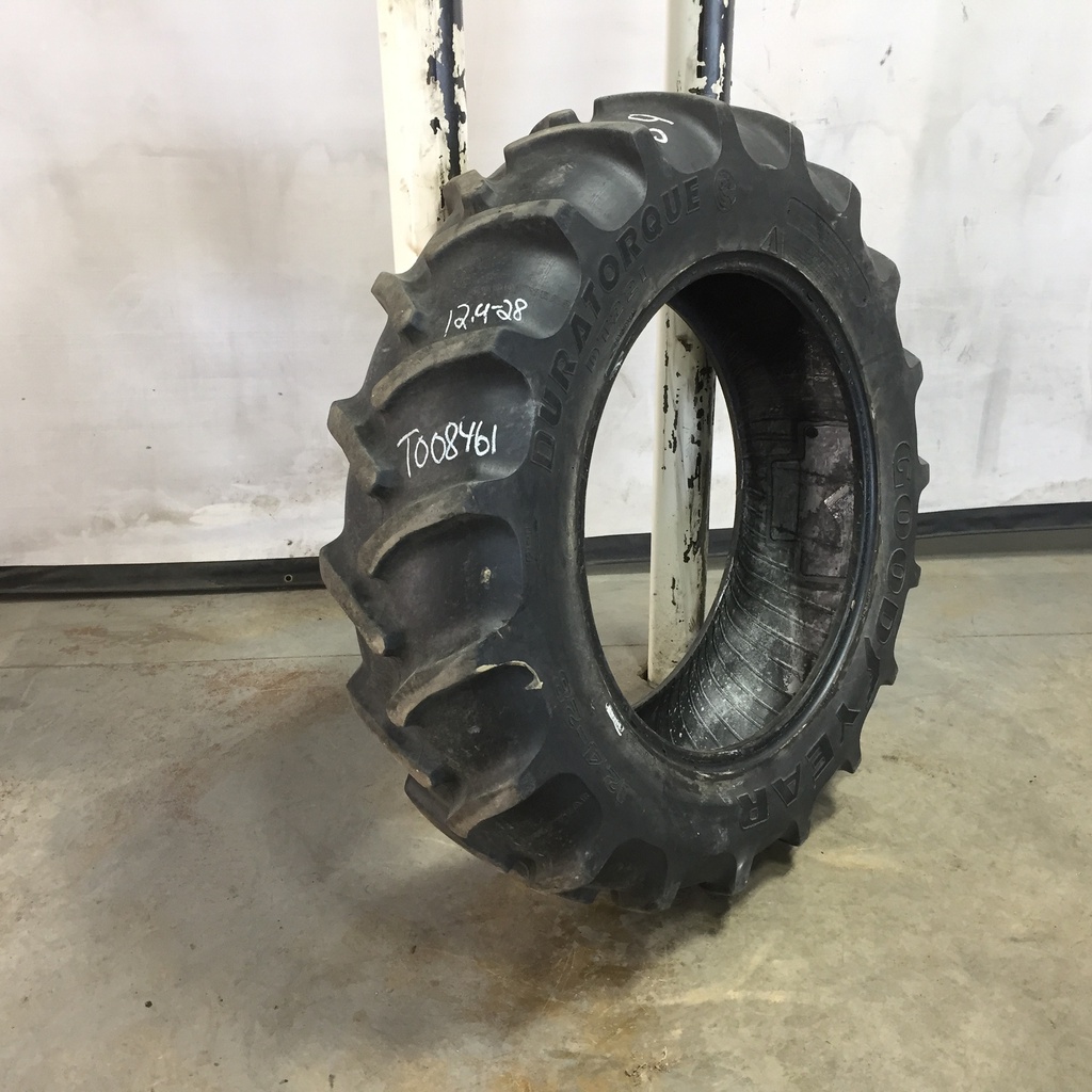 12.4/-28 Goodyear Farm Dura Torque R-1, D (8 Ply) 70%