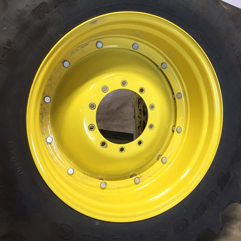 480/70R34 Firestone Radial 9000 R-1W on John Deere Yellow 10-Hole Stub Disc 99%