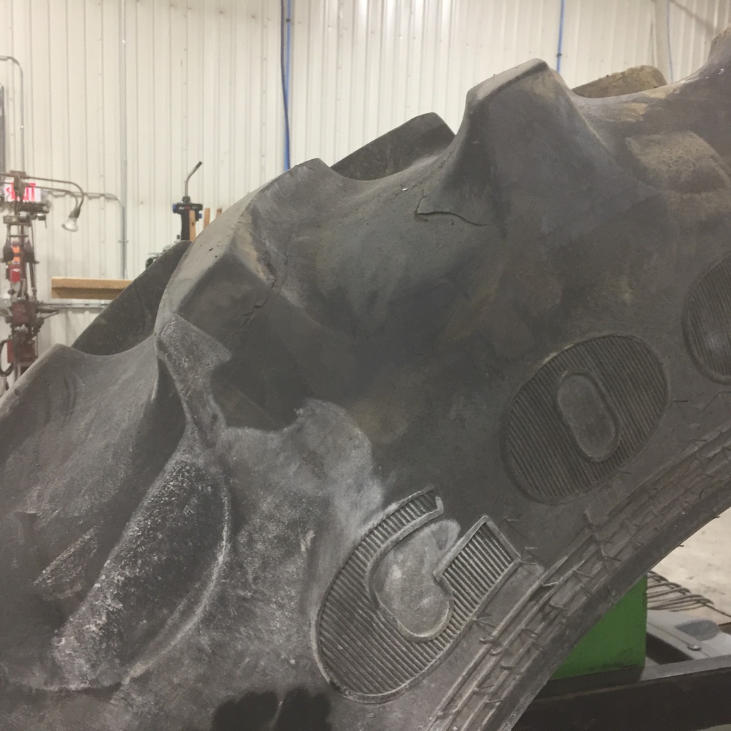 480/80R50 Goodyear Farm DT800 Super Traction R-1W 159 B 75%