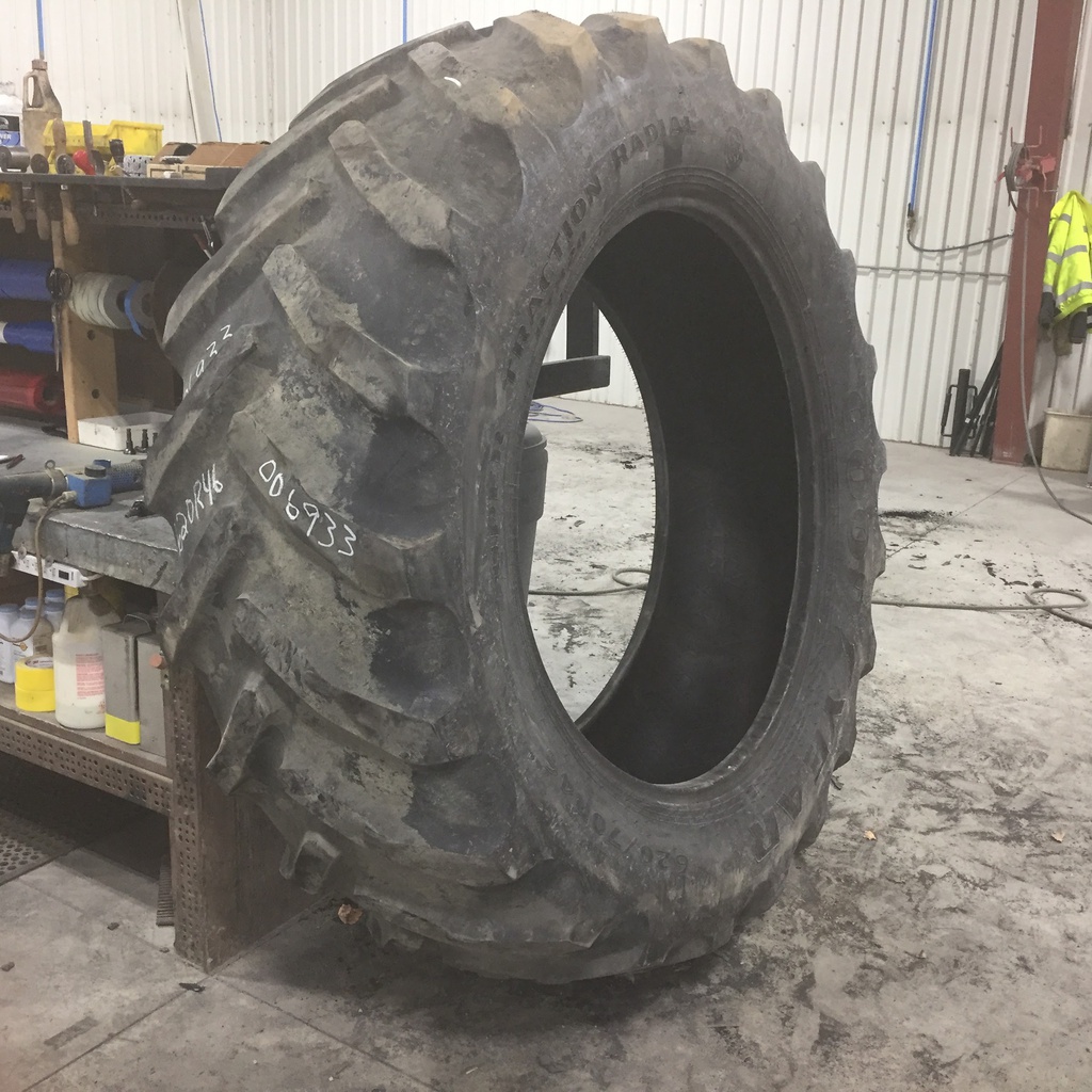 620/70R46 Goodyear Farm DT820 Super Traction R-1W 162 B 50%