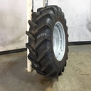 14.9/R28 Michelin AgriBib R-1W on Case IH Silver Mist 8-Hole Stub Disc 90%