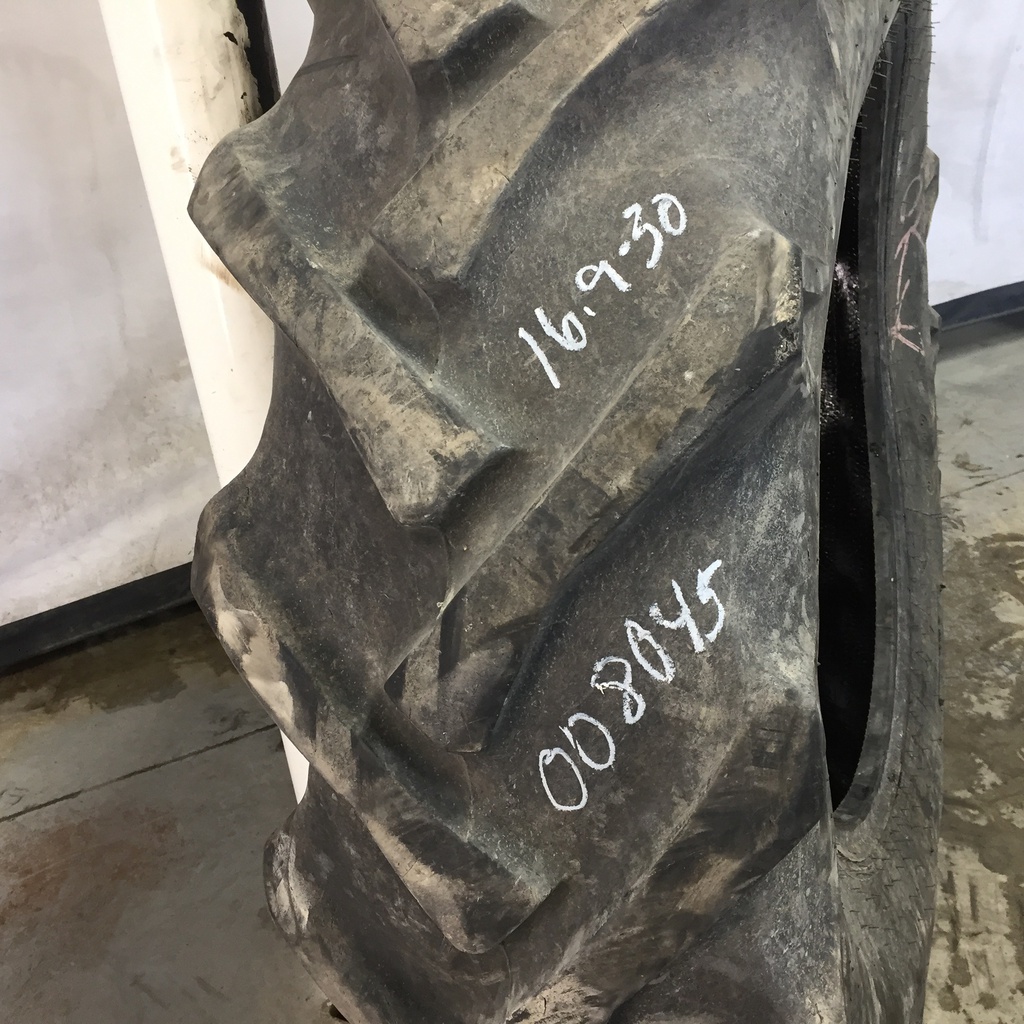 16.9/-30 Alliance 324 Farm Pro R-1, D (8 Ply) 60%