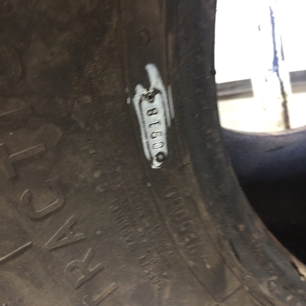 21/L-24 Firestone All Traction Utility R-4, F (12 Ply) 95%
