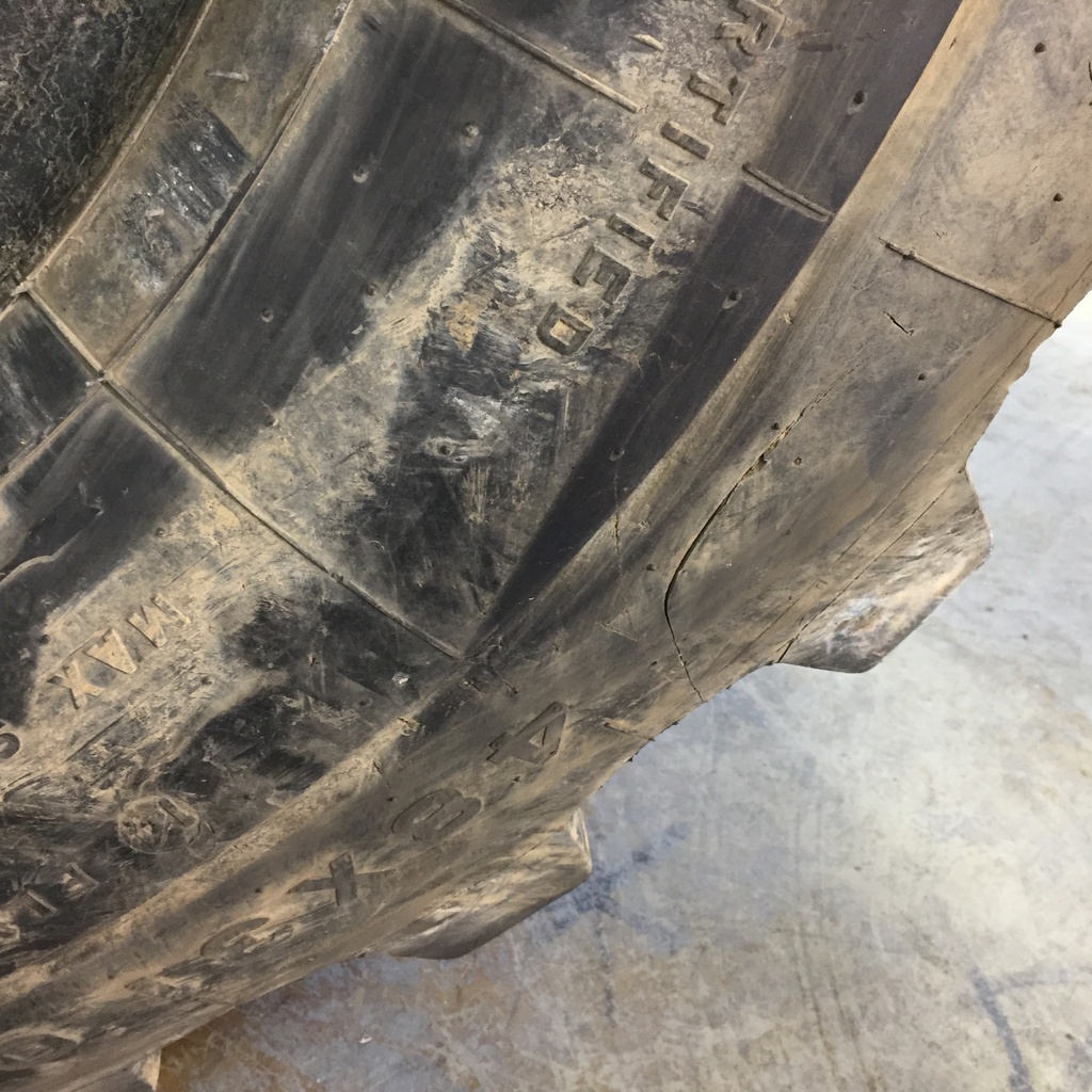48/31.00-20 Firestone Flotation 23 DT HF-3, G (14 Ply) 90%