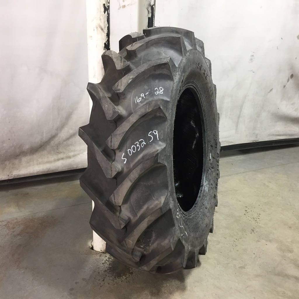 16.9/-28 Galaxy AGRI Trac II R-1, C (6 Ply) 99%