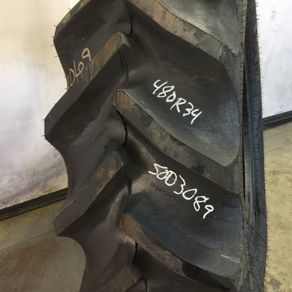 480/70R34 Goodyear Farm DT810 Super Traction R-1W 155 B 99%