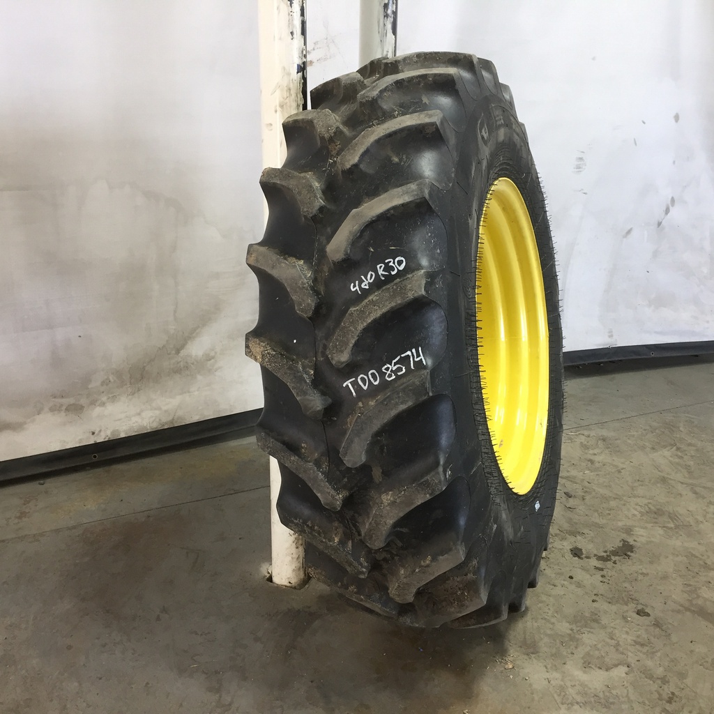 420/90R30 Goodyear Farm UltraTorque Radial R-1 on John Deere Yellow 10-Hole Waffle Wheel (Groups of 3 bolts) 75%