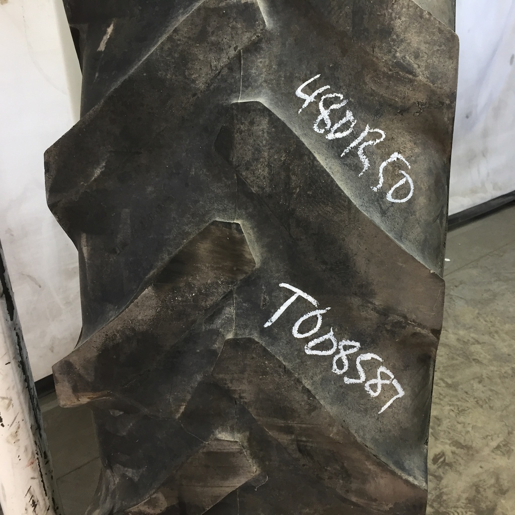 480/80R50 Goodyear Farm DT800 Super Traction R-1W 159 B 25%