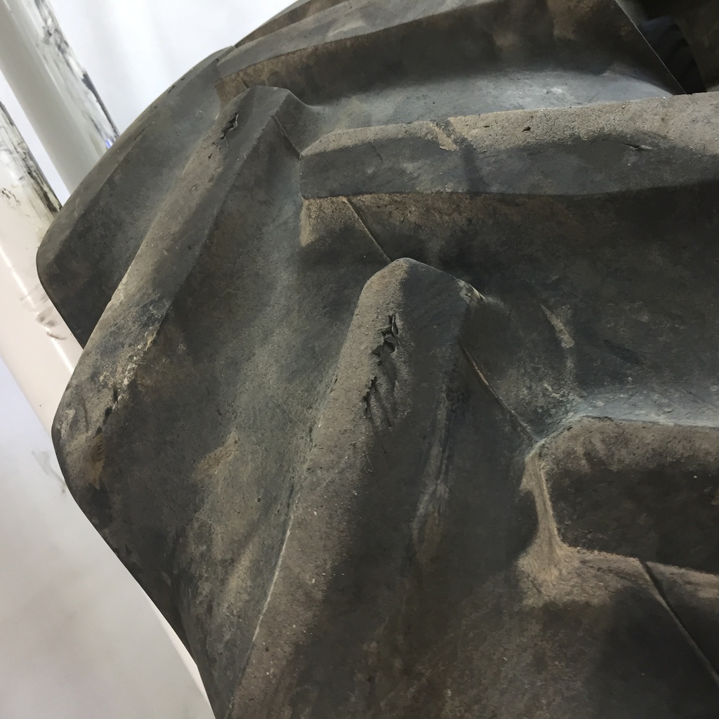 480/80R50 Goodyear Farm DT800 Super Traction R-1W 159 B 55%