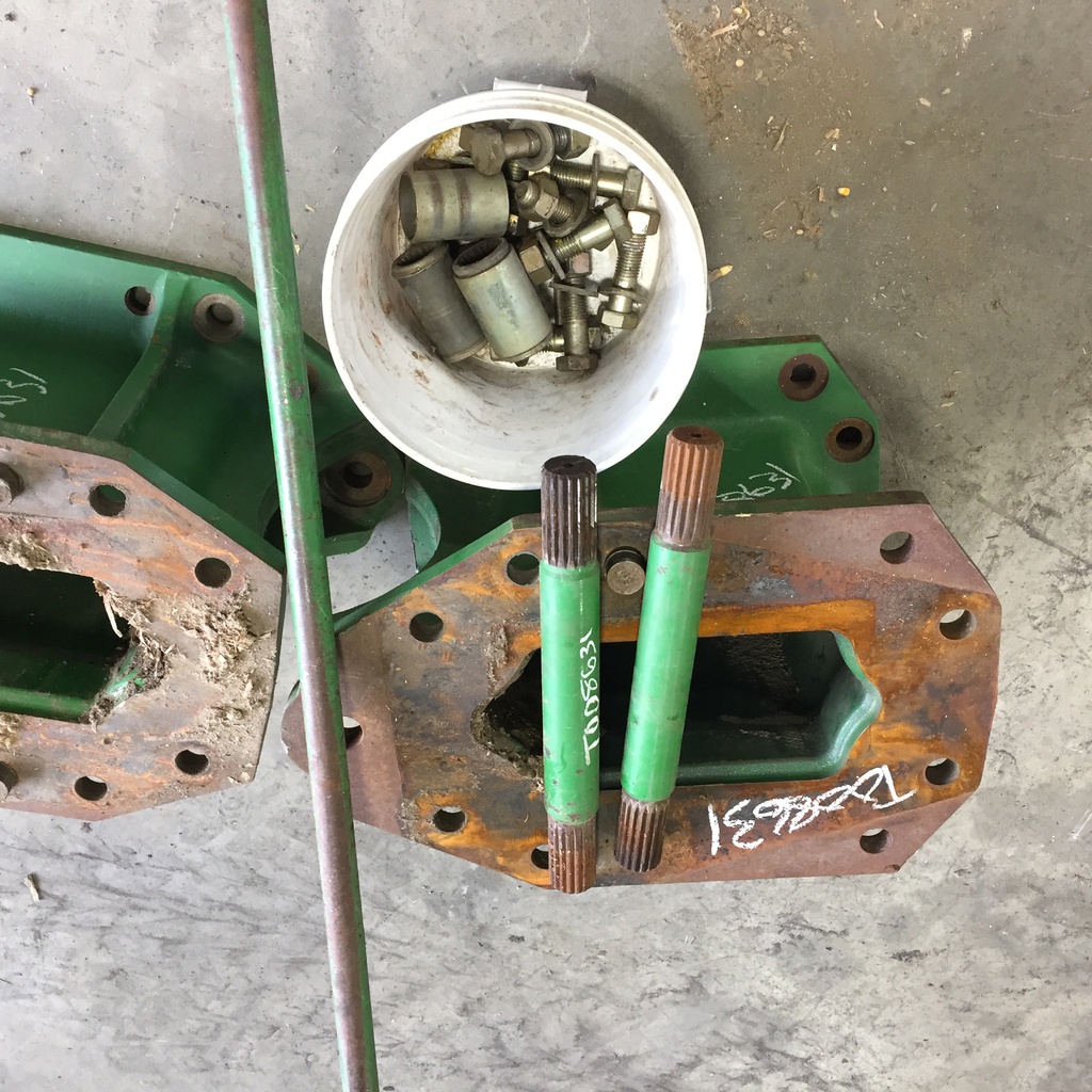 15.75"L Combine Frame Extension, w/Shafts, Hdw & Truss Rod, John Deere Combine 9000 Series[Single Reduction same as Ring and Pinion] ("A" 18/18 Spline Equal Length Shafts), John Deere Green