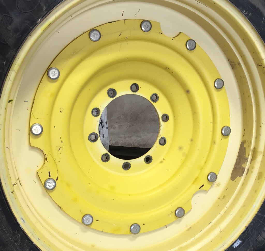 10-Hole Stub Disc Center for 38"-54" Rim, John Deere Yellow