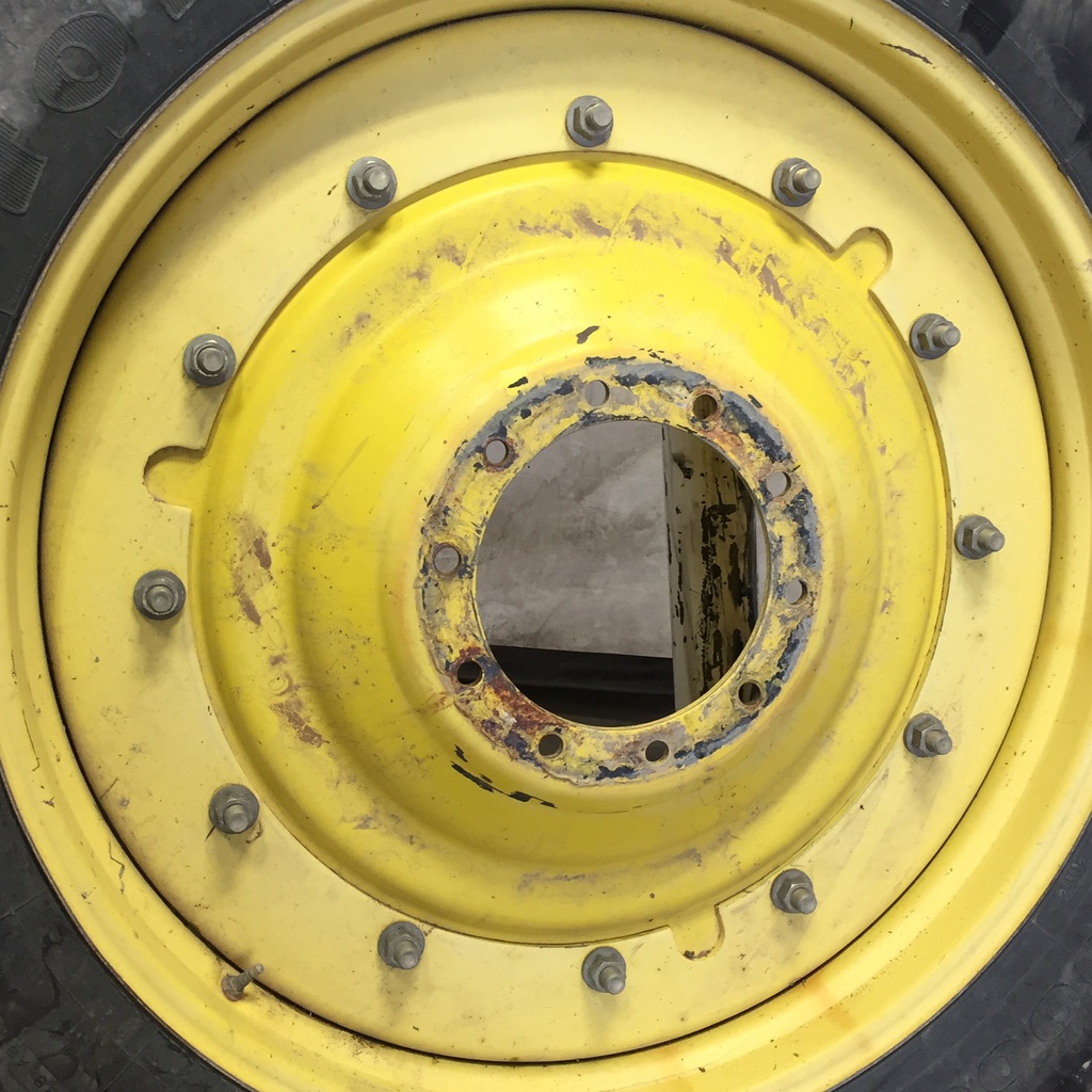 10-Hole Stub Disc Center for 38"-54" Rim, John Deere Yellow