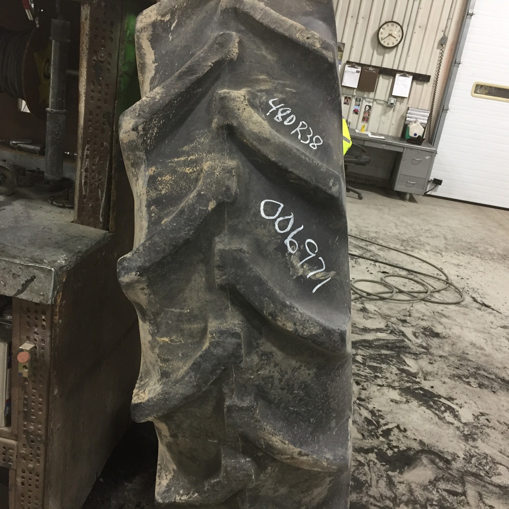 480/80R38 Goodyear Farm Special Sure Grip Radial TD8 R-2 149 B 35%