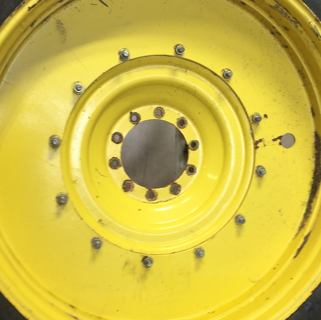 10-Hole Stub Disc Center for 38"-54" Rim, John Deere Yellow