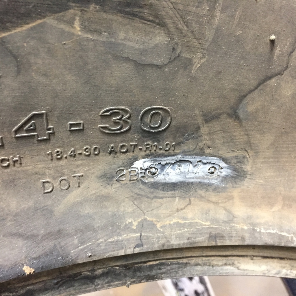 18.4/-30 Crop Max Farm Torque R-1, E (10 Ply) 99%