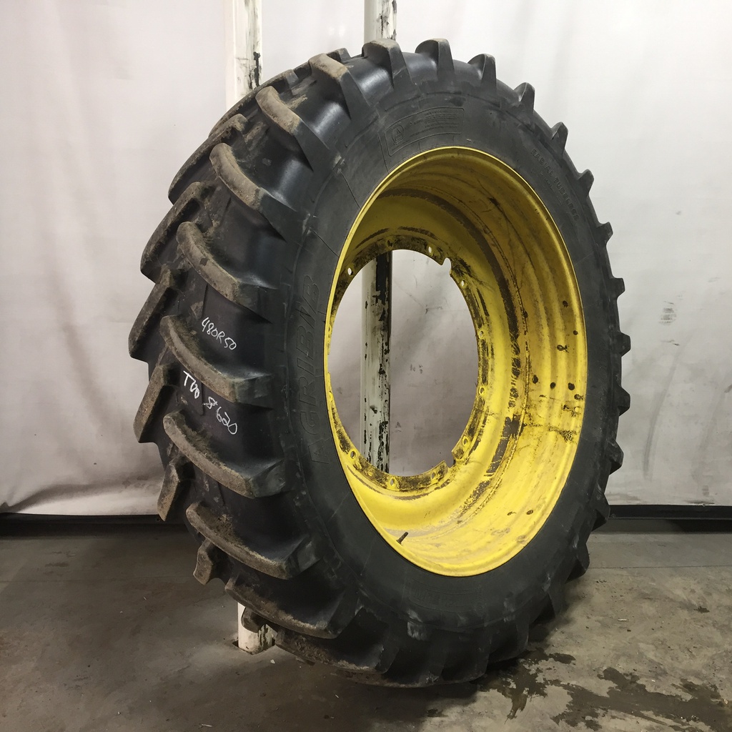 480/80R50 Michelin AgriBib R-1W on John Deere Yellow 12-Hole Stub Disc 70%