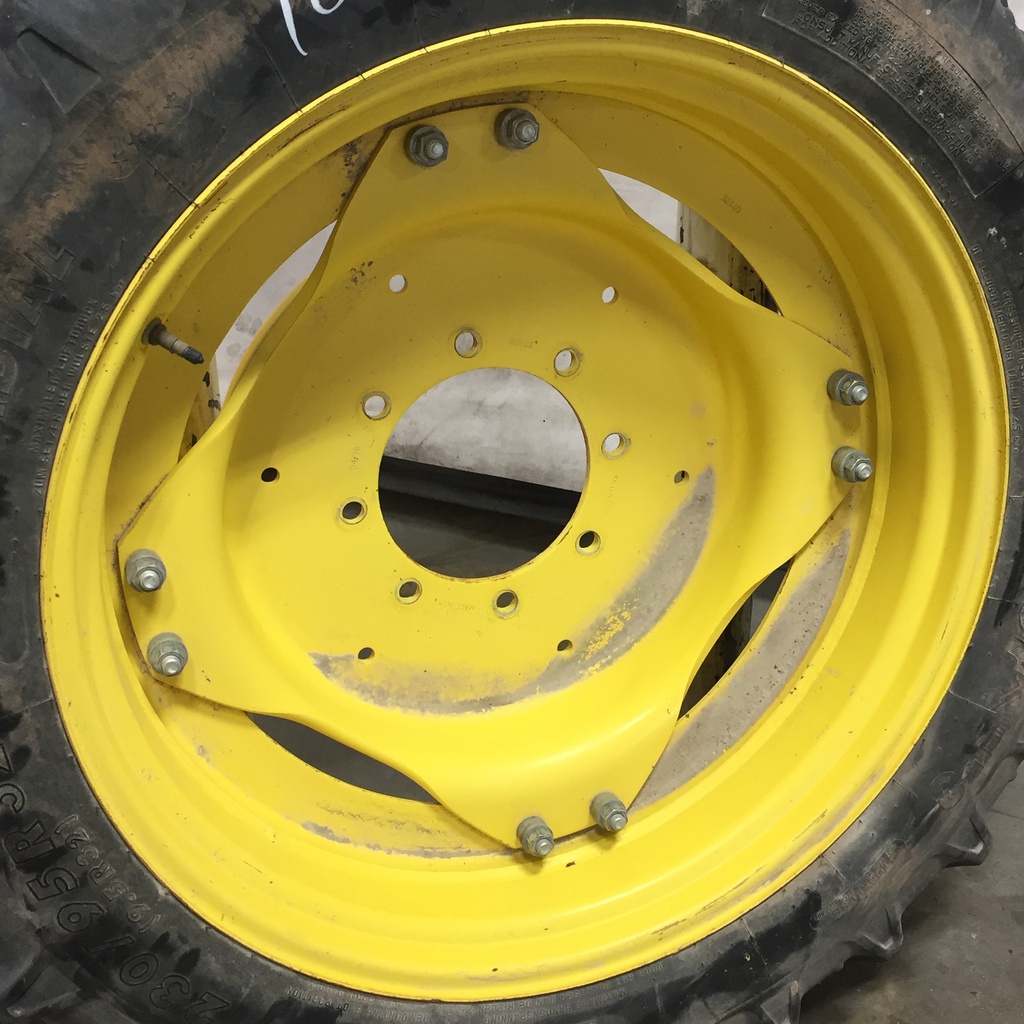 7"W x 32"D Stub Disc (groups of 2 bolts) Rim with 8-Hole Center, John Deere Yellow