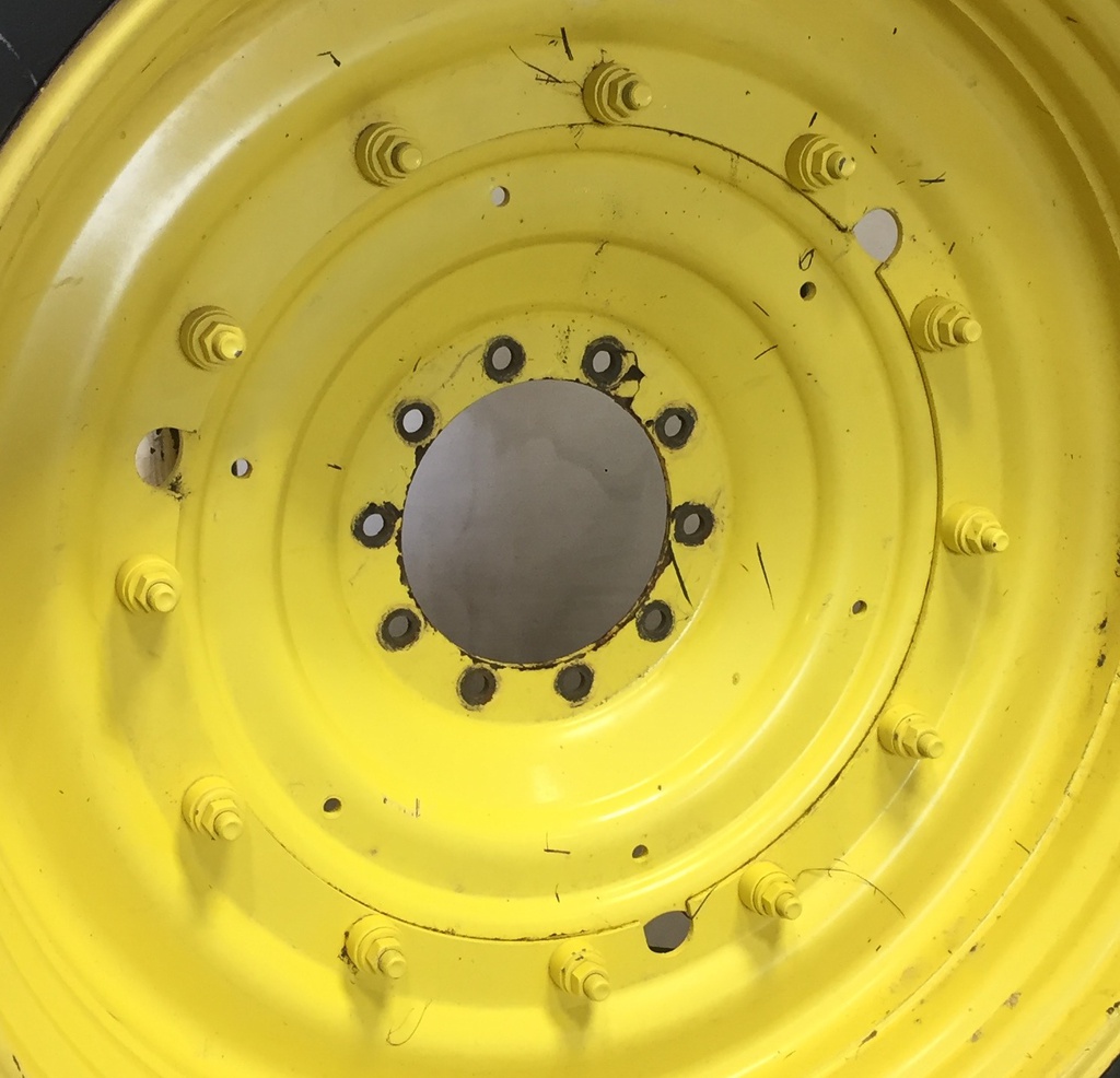 10-Hole Stub Disc Center for 38"-54" Rim, John Deere Yellow