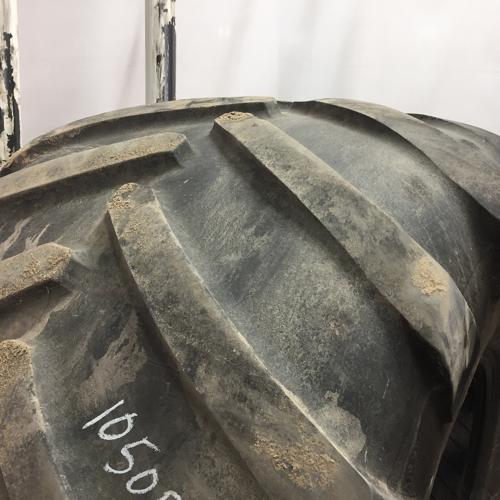 1050/50R32 Michelin MegaXBib (M28) R-1W 178 A8 70%