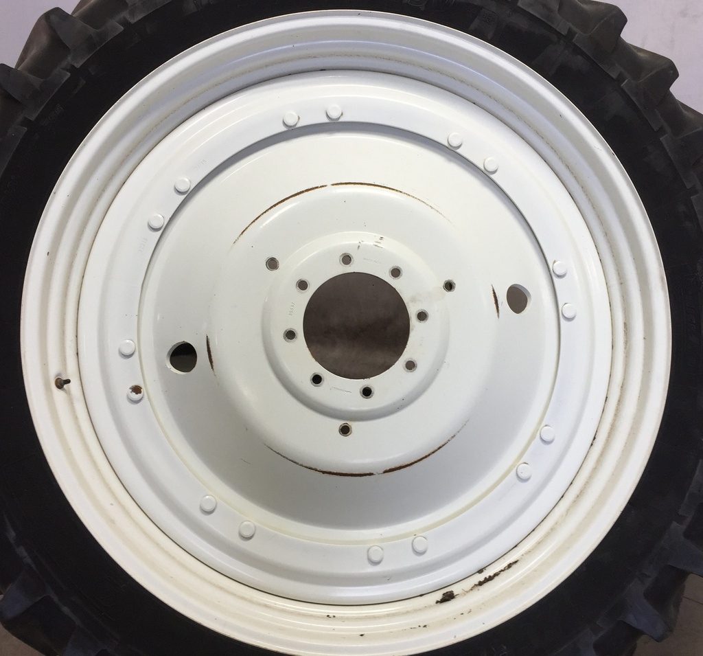 10"W x 50"D Stub Disc (groups of 2 bolts) Rim with 8-Hole Center, New Holland White