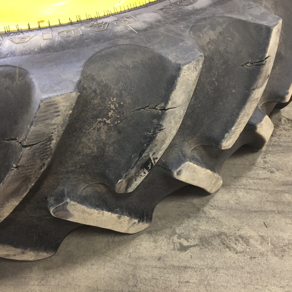 480/80R50 Goodyear Farm DT800 Super Traction R-1W 159 B 75%