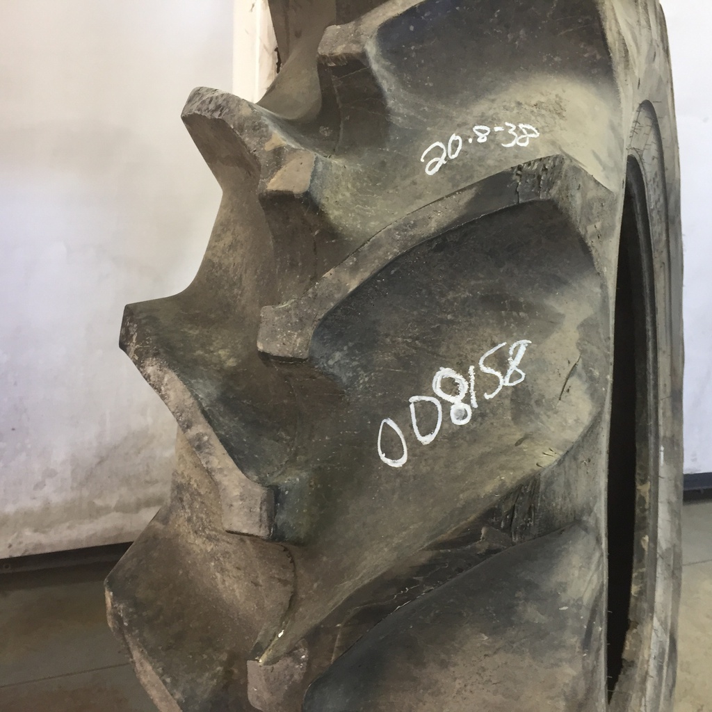 20.8/-38 Goodyear Farm Special Sure Grip TD8 R-2, D (8 Ply) 75%