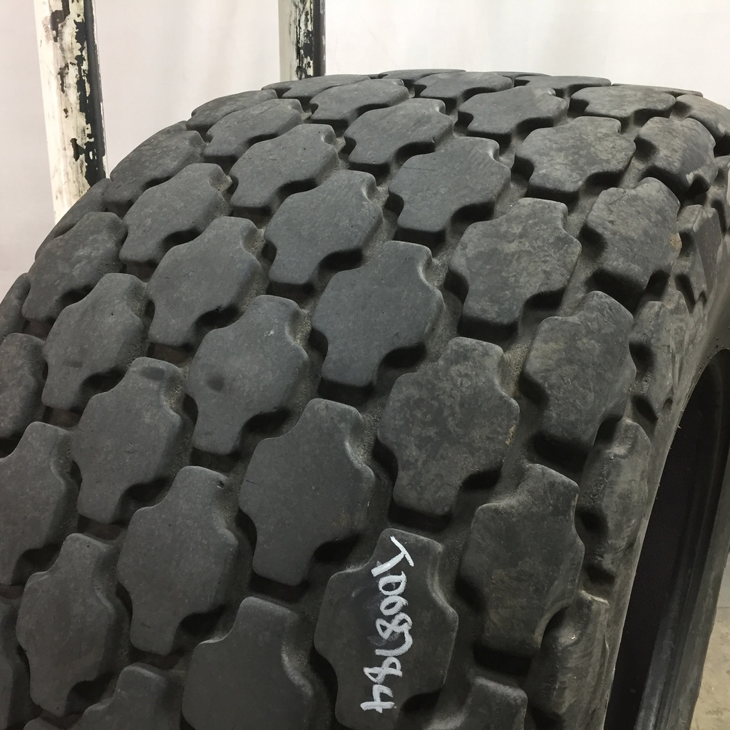 30.5/L-32 Firestone All Non-Skid Tractor R-3, G (14 Ply) 75%