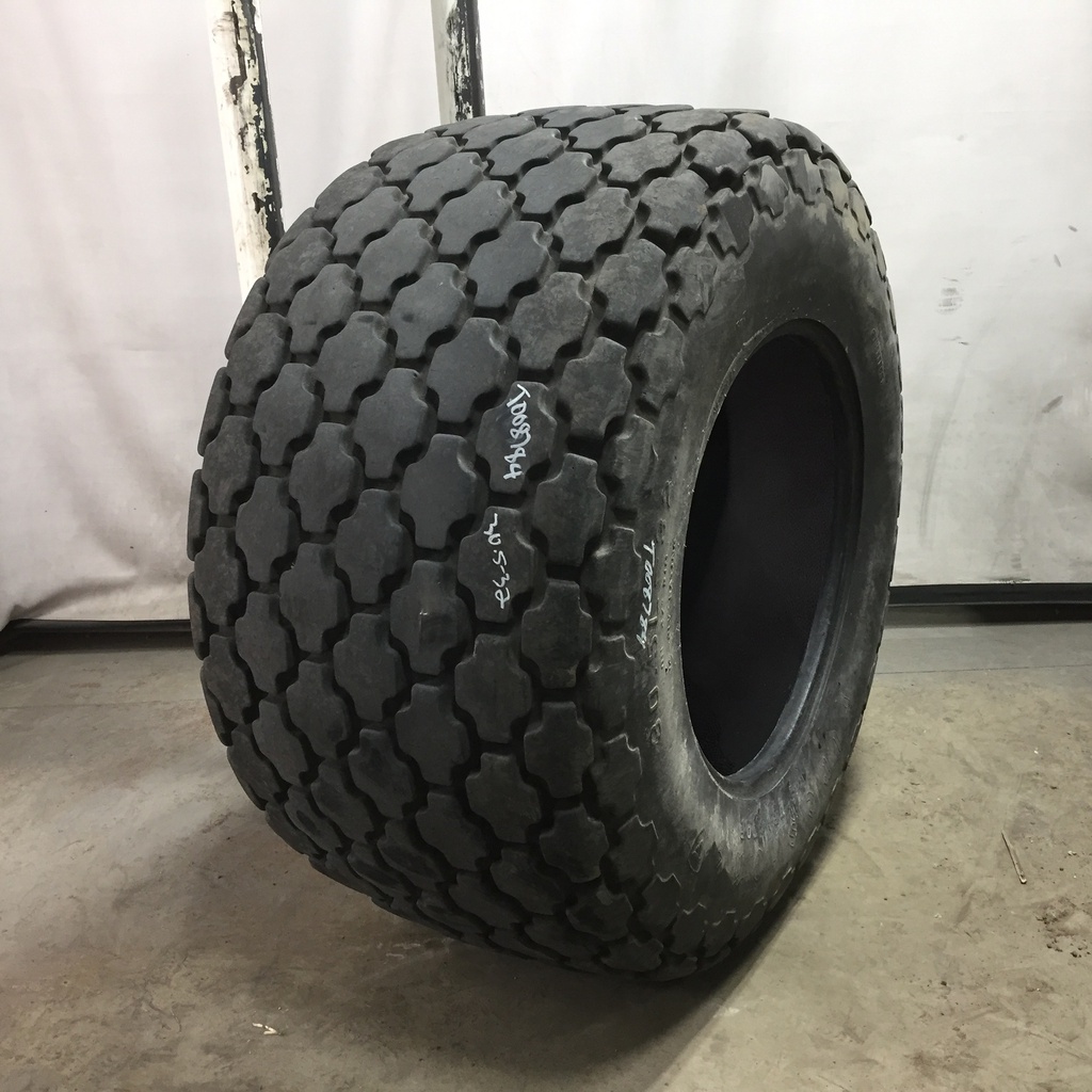 30.5/L-32 Firestone All Non-Skid Tractor R-3, G (14 Ply) 75%