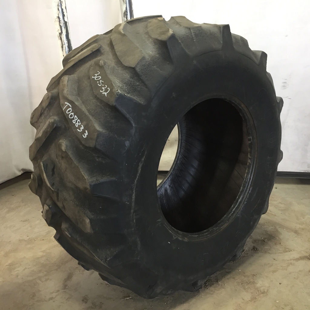 30.5/L-32 Goodyear Farm Dyna Torque II R-1, F (12 Ply) 35%