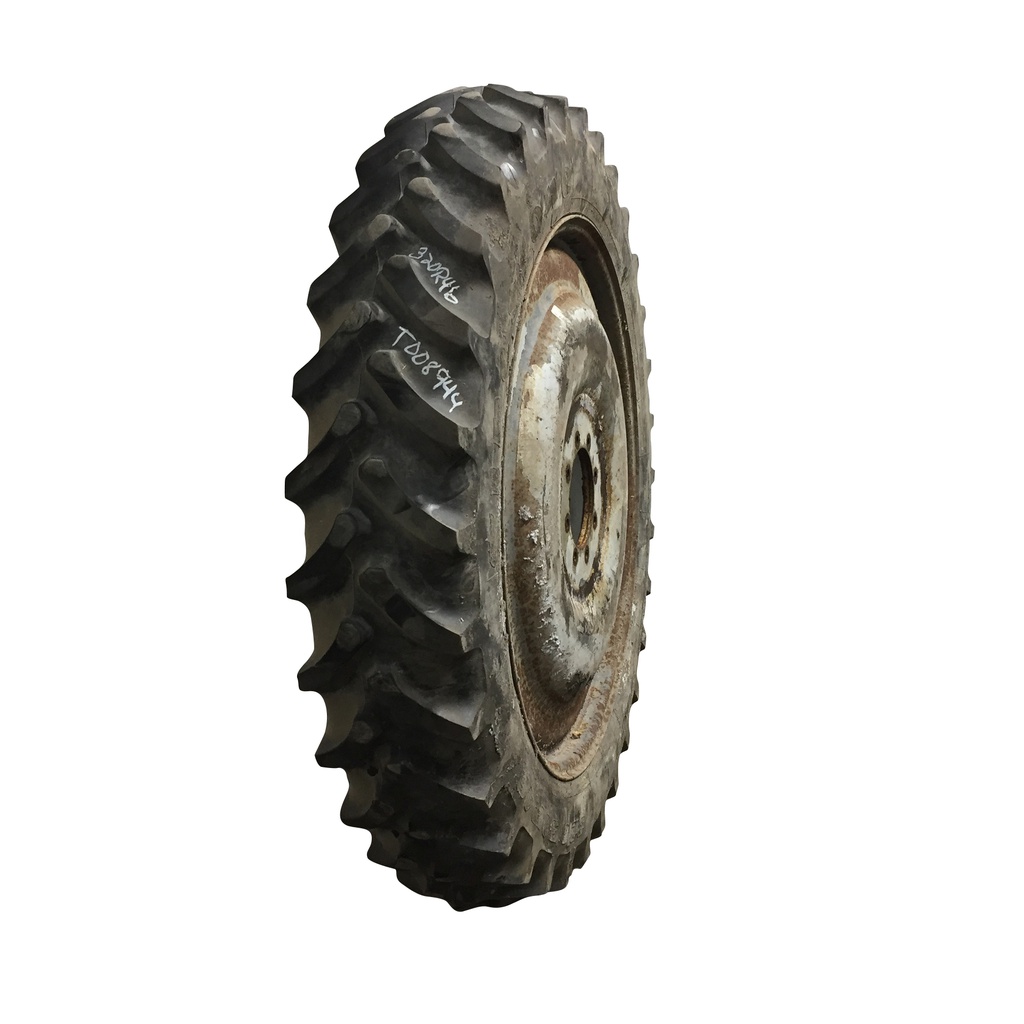 320/90R46 Firestone Radial 9000 R-1W 148 B 50%