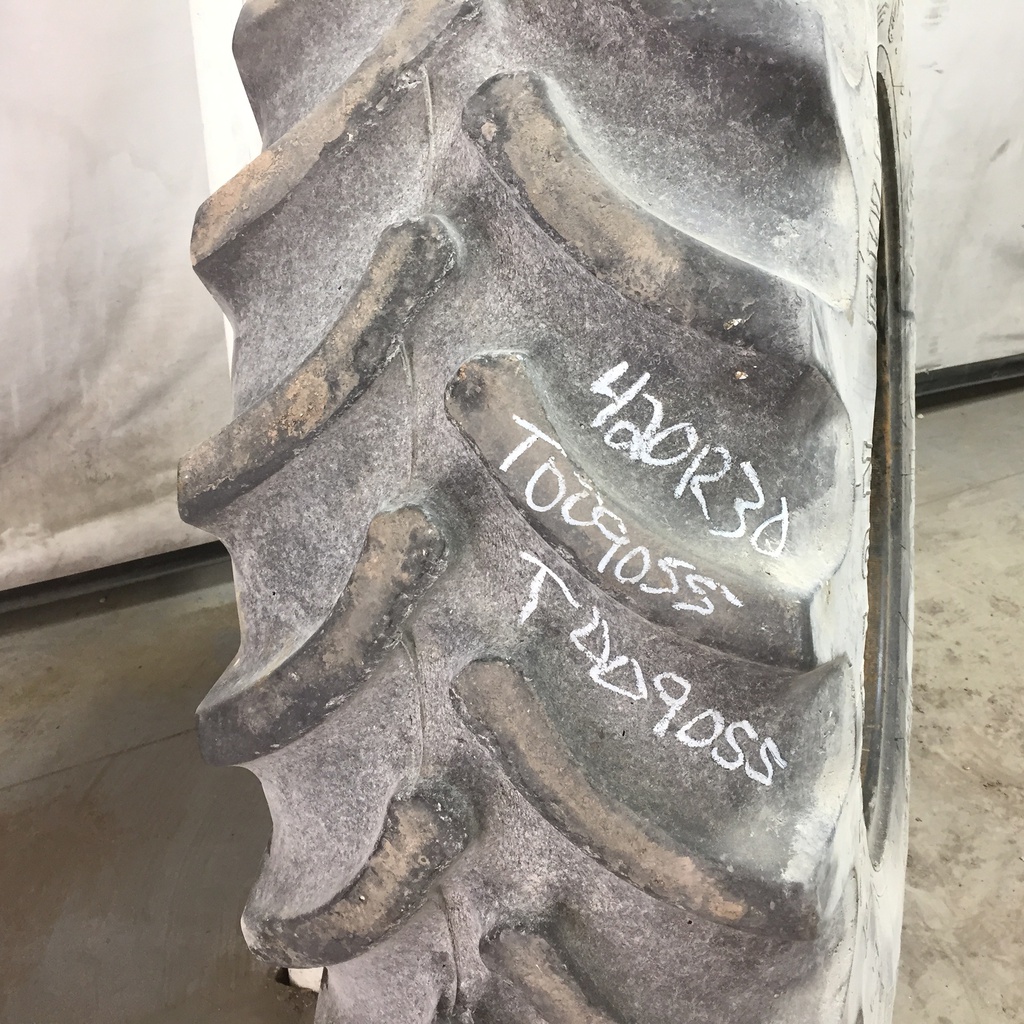 420/90R30 Firestone Radial All Traction FWD R-1 142 B 65%