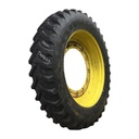 380/105R50 Firestone Radial 9100 R-1 on John Deere Yellow 12-Hole Stub Disc Sprayer 65%