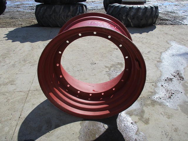 21"W x 32"D, Primed 16-Hole Stub Disc