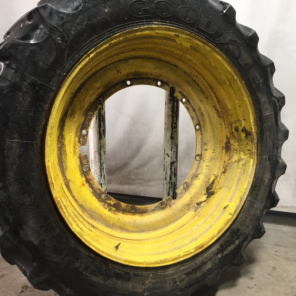 480/80R50 Goodyear Farm DT800 Super Traction R-1W on John Deere Yellow 12-Hole Stub Disc 65%