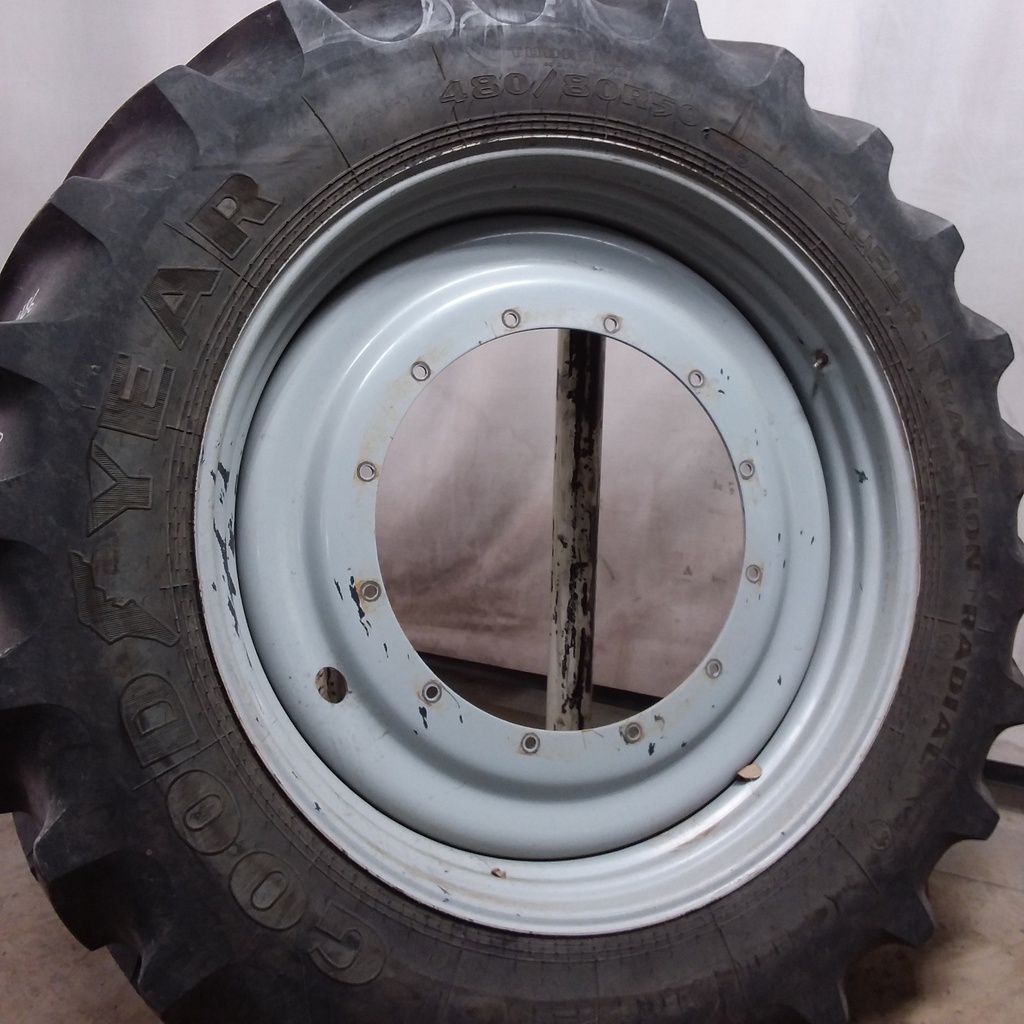 480/80R50 Goodyear Farm DT800 Super Traction R-1W on Agco Corp Gray 12-Hole Stub Disc 80%