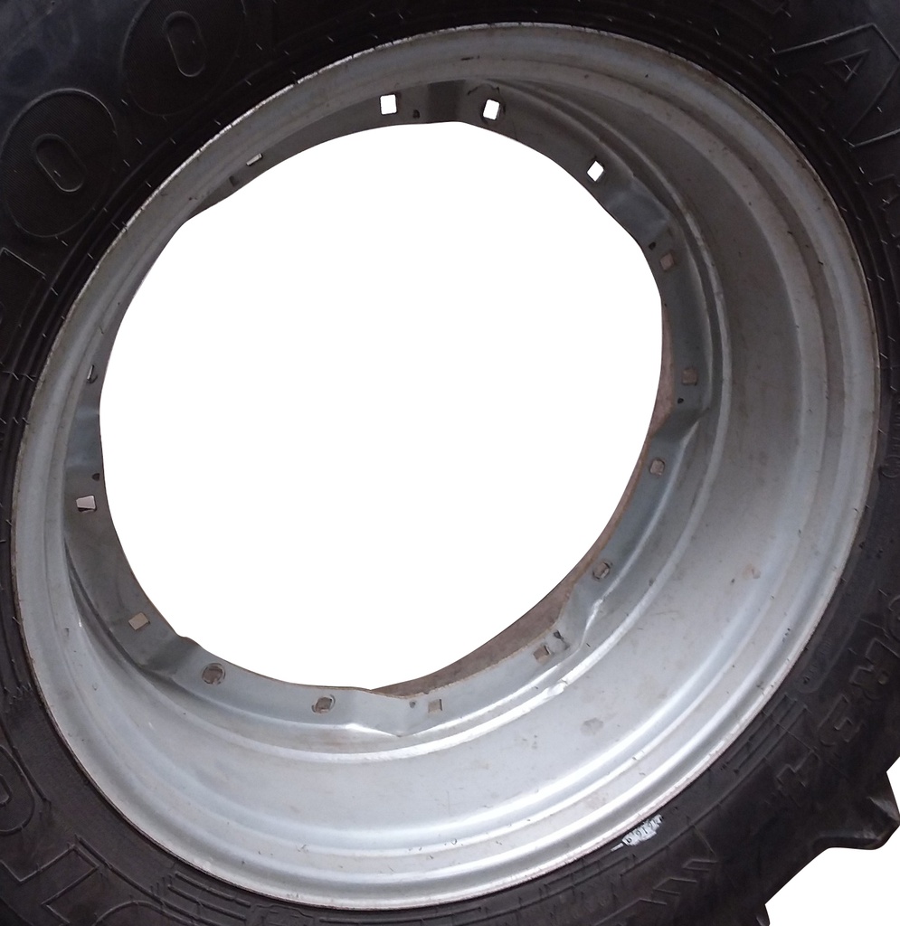 15"W x 34"D, Case IH Silver Mist 8-Hole Waffle Wheel (Groups of 2 bolts)