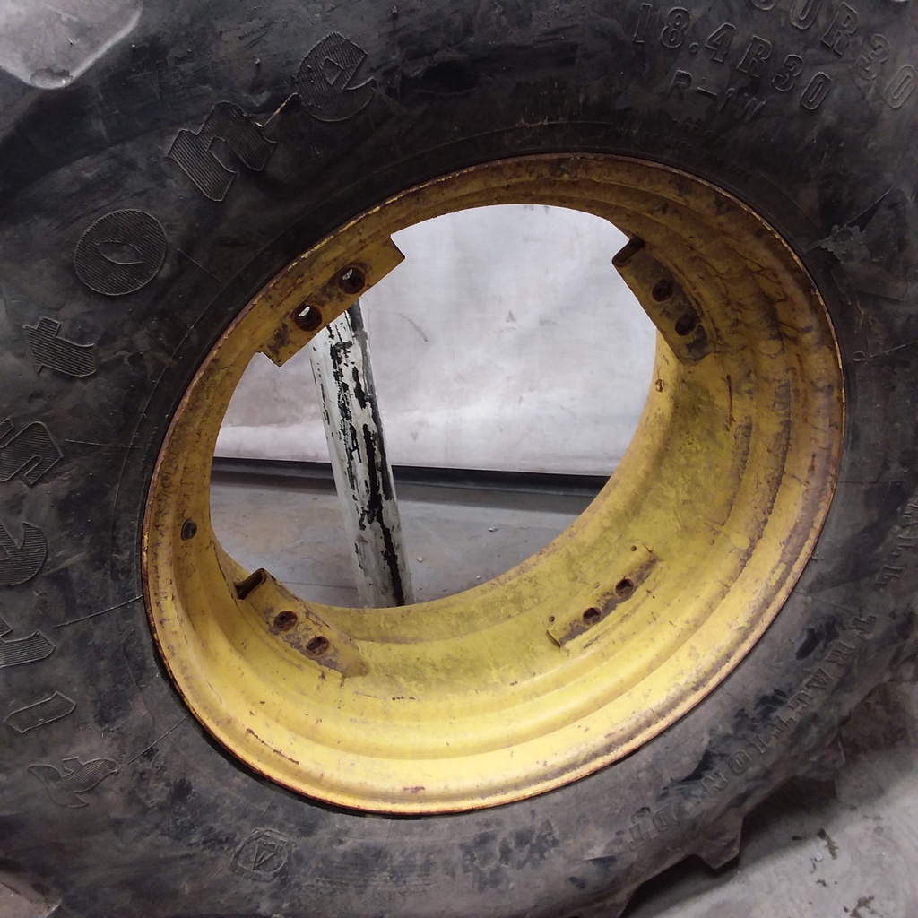 480/80R30 Firestone Radial 9200 R-1W on John Deere Yellow 8-Hole Rim with Clamp/U-Clamp (groups of 2 bolts) 80%