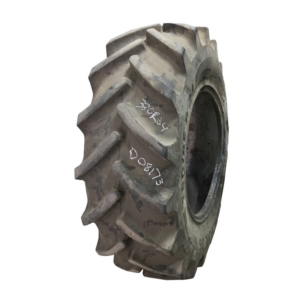380/85R24 Continental AC85 Contract R-1W 131 B 85%