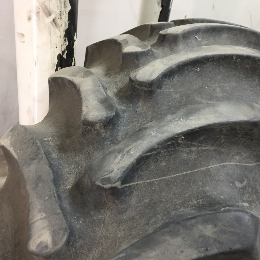 380/85R30 Firestone Radial All Traction FWD R-1 135 B 70%
