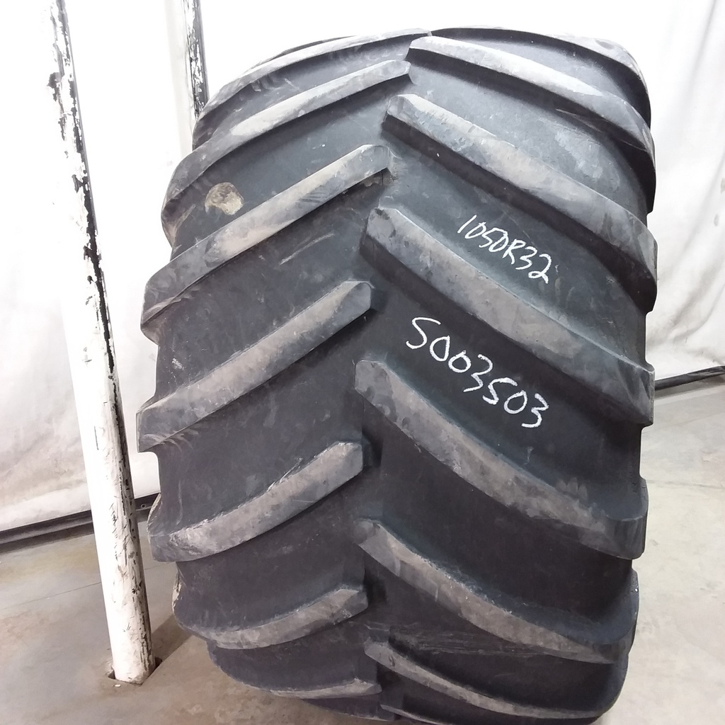 1050/50R32 Michelin MegaXBib (M28) R-1W 178 A8 80%