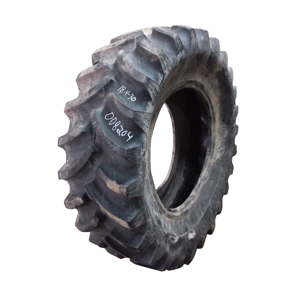 18.4/-30 Titan Farm Hi Traction Lug R-1, C (6 Ply) 95%