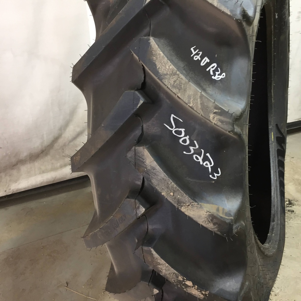 420/85R38 Mitas AC85 Radial R-1W 144 A8 99%